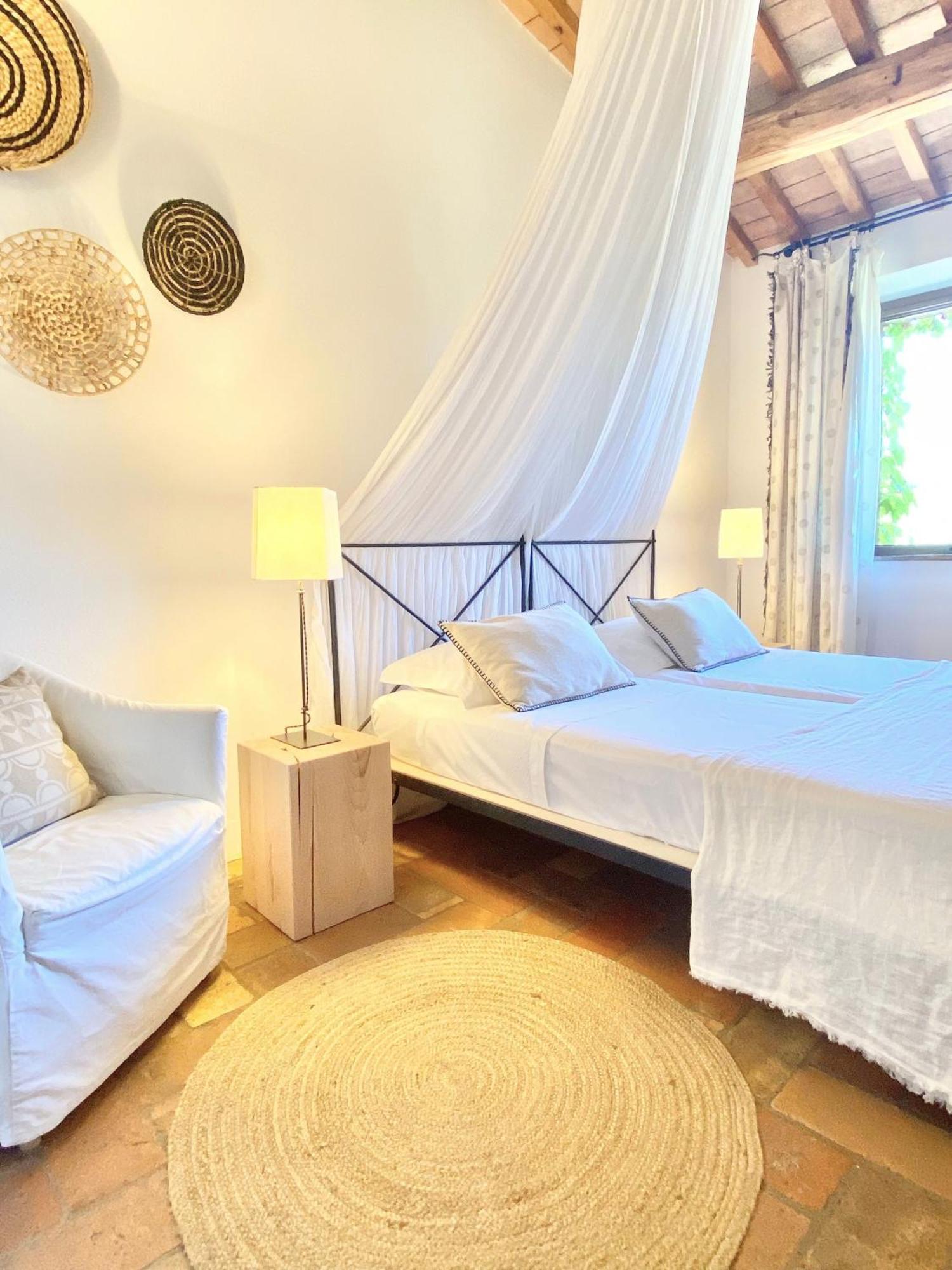 Abbadia Wine Relais Bed & Breakfast Montefollonico Екстериор снимка
