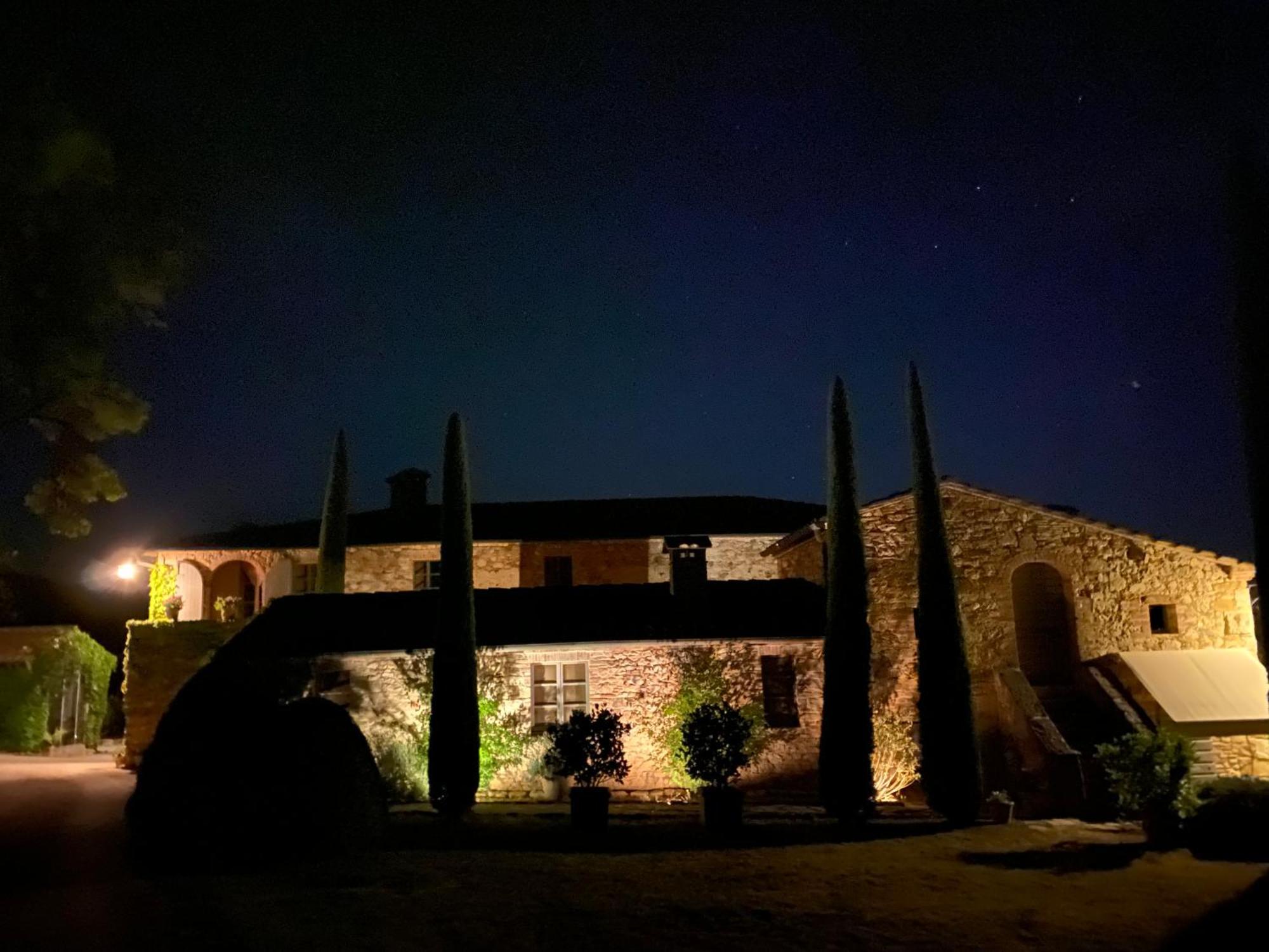 Abbadia Wine Relais Bed & Breakfast Montefollonico Екстериор снимка